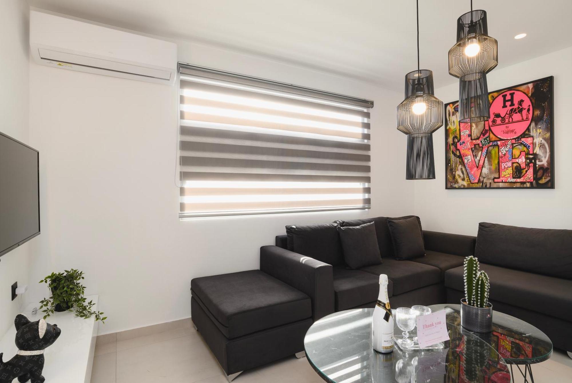 Castelo View Luxury Apt Rhodes City ภายนอก รูปภาพ