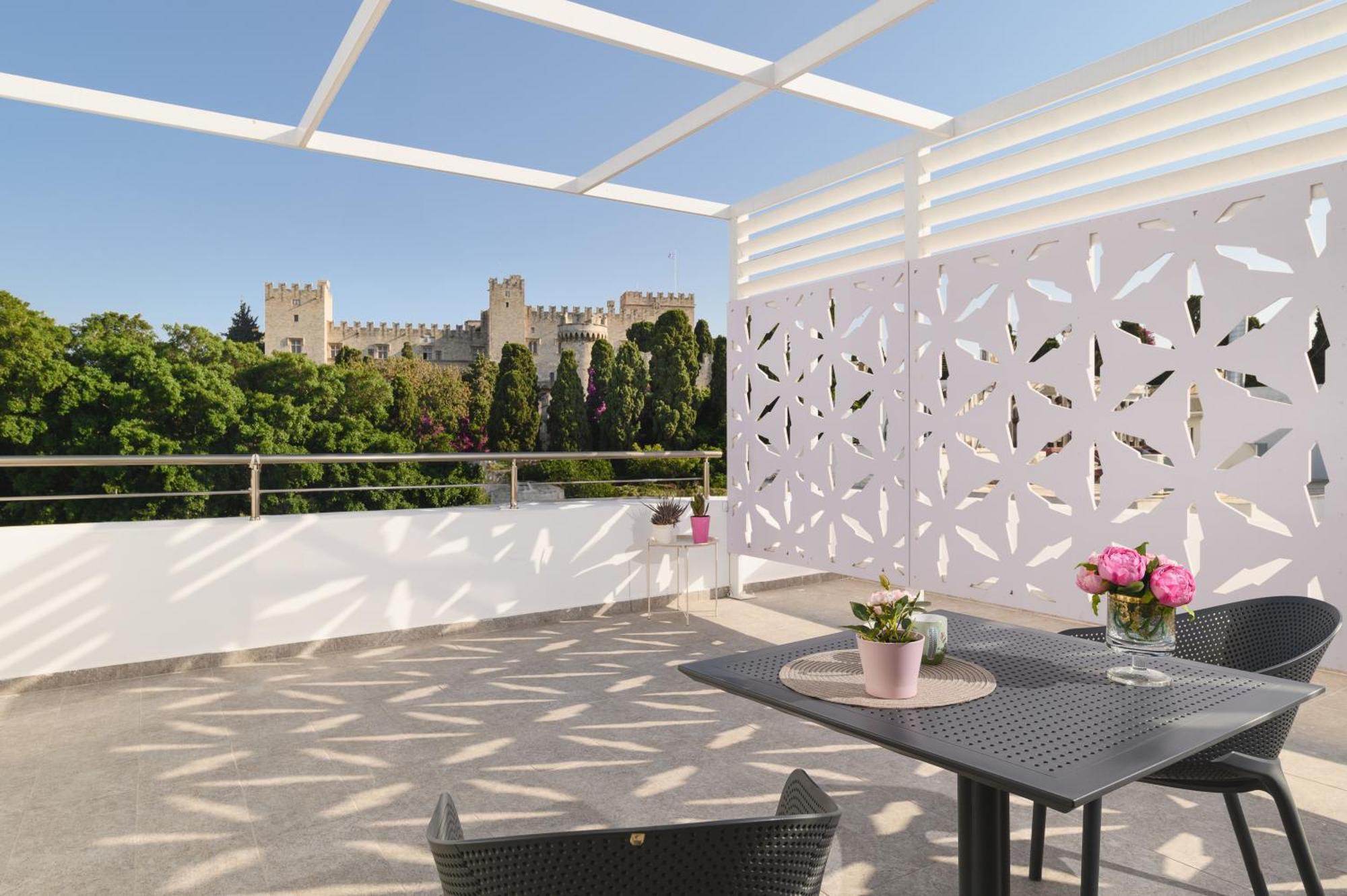 Castelo View Luxury Apt Rhodes City ภายนอก รูปภาพ